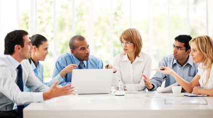 How to Create Internal Newsletters That Won’t Be Missed or Ignored